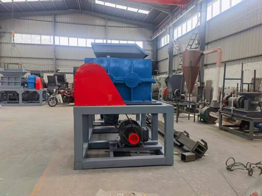 Environmentally Friendly Energy Saving And Widely Applicable Plastic Shredder