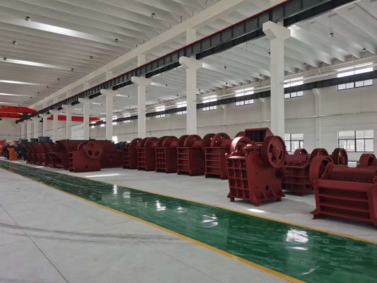 Stone Crusher Machine Medium Granularity Crushing Ores 21T/h Mining Jaw Crusher