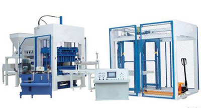 Máquina de fabricación de ladrillos funcional multi de la ceniza de la máquina de la metalurgia de QT12-15D
