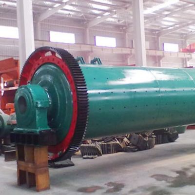 El molino de barra en la industria minera tritura y molienda los minerales finamente