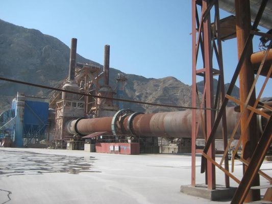 horno rotatorio del cemento del rodillo de ayuda de 2.5x40 180tpd y precio de fábrica