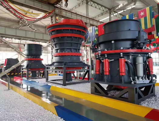 Máquina móvil de la trituradora de piedra del cono 1200TPH de la primavera concreta